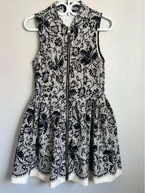 Forever 21 Sleeveless Fit & Flare Dress Women's Small